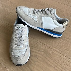 Bomba y Lola sneakers size 6.5